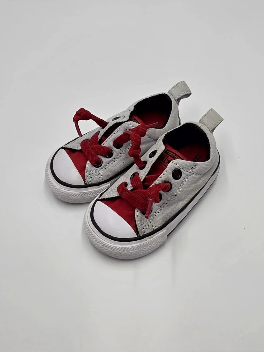 Converse baby sneakers size 4